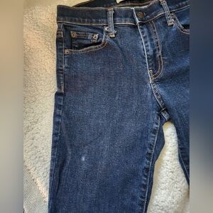 The GAP straight leg  27